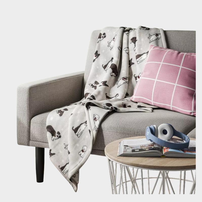 Novelty Recycled Printed Dogs Plush Throw Blanket